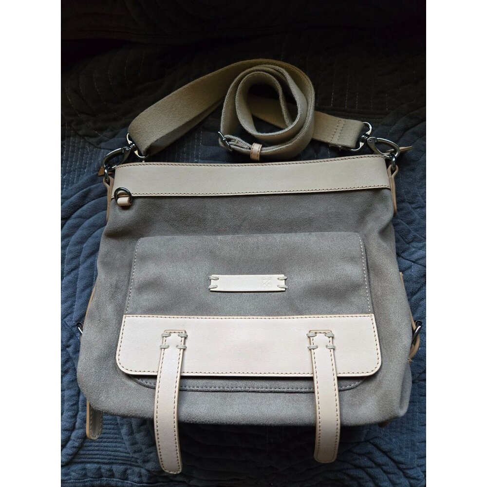 Sherpani Willow Olive Green Crossbody Sample Purse